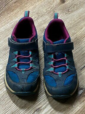Merrell size 3 girl hiking shoes
